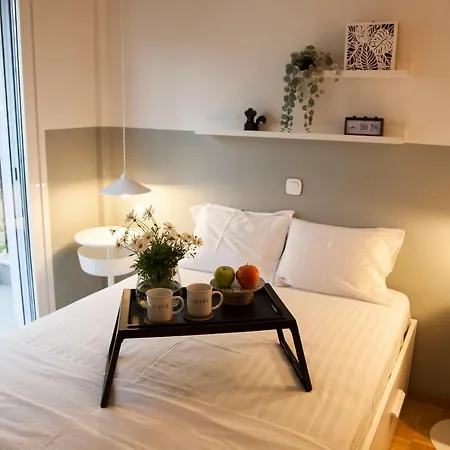 Stylish Modern Maisonnette Holiday home