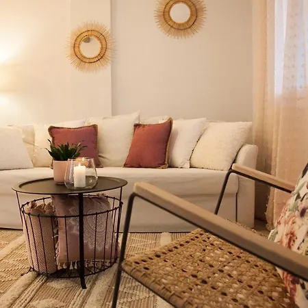 Stylish Modern Maisonnette *